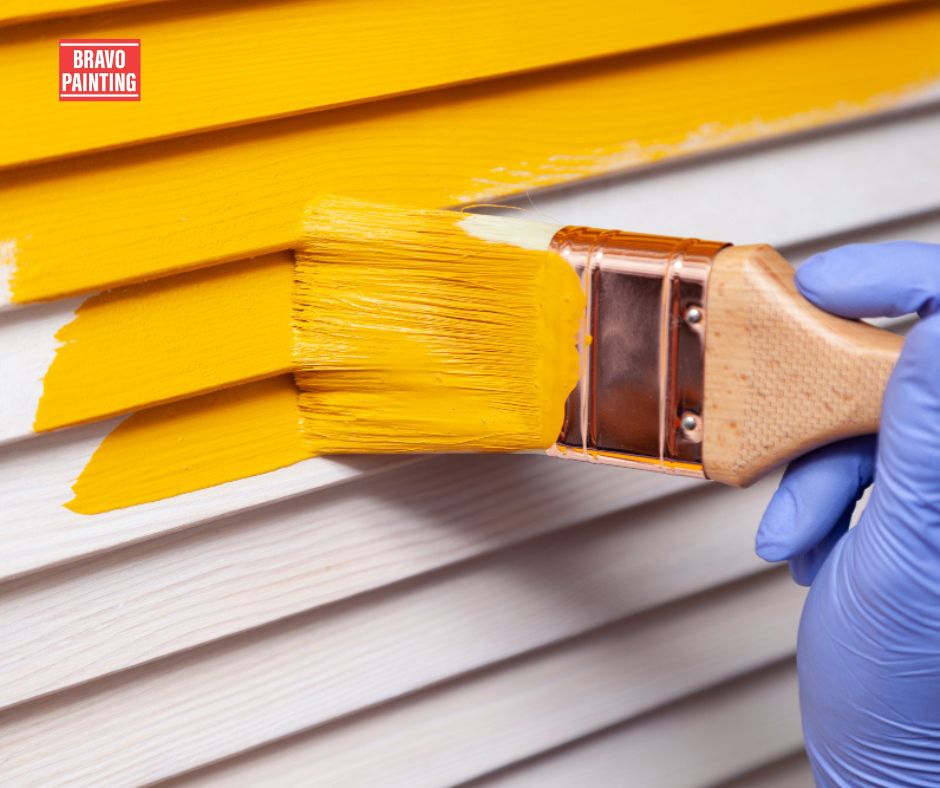Understanding the Benefits of Painting Vinyl Siding